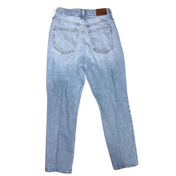 Madewell The Curvy Perfect Vintage Jean In A Light Blue Wash Women’s Size 26 - Picture 9 of 10